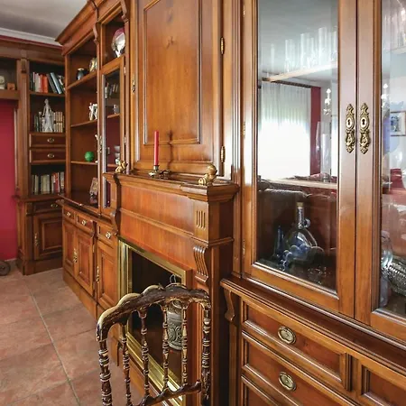 4 Bedroom Stunning In St Cebria De Vallalta Sant Cebrià de Vallalta